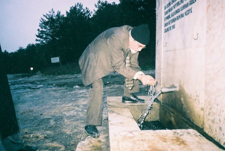 Dilâver Cebeci Ağabey ve Eller