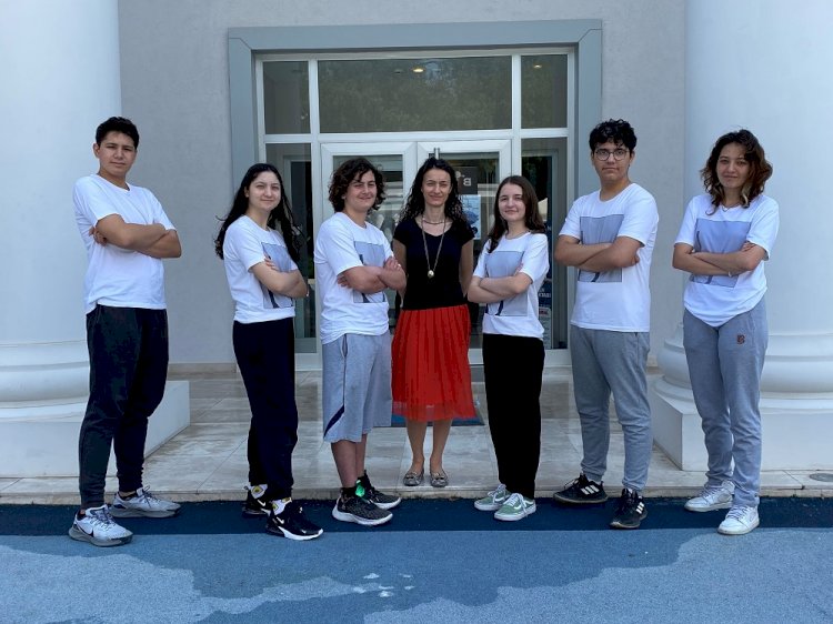 Bilfen Lisesi Öğrencileri Çaydan Deri Ürettiler