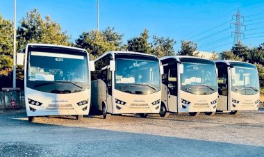 Anadolu Isuzu’dan Azerbaycan’a 25 Isuzu Novoultra midibüs teslimatı