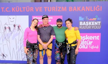 Uçan Ressamlar Başkentliler’i Büyüledi
