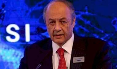 TÜSİAD YİK Başkanı Özilhan'dan iktidara 'ekonomi' eleştirisi: 'Sık sık değiştirilen düzenlemelerle düzeltilemez'