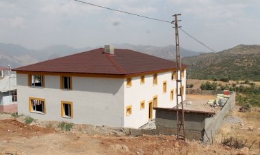 İZODER’DEN HAKKARİ ÇUKURCA ÜZÜMLÜ KÖYÜ’NE ANLAMLI DESTEK