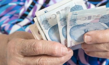 Emekli promosyonunda bankalar durmuyor, miktarı peş peşe açıkladılar!
