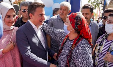 ALİ BABACAN TUNCELİ’DE  ‘Kürt meselesini de Alevi meselesini de çözmenin tam zamanıdır’