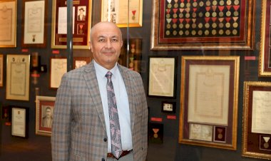 İş Bankası Müzesi'ndeki Sergiden Kitaba "İstiklal Madalyası"nın Hikâyesi