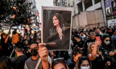 İran İnsan Hakları Örgütü: En az 54 kişi polis tarafından öldürüldü