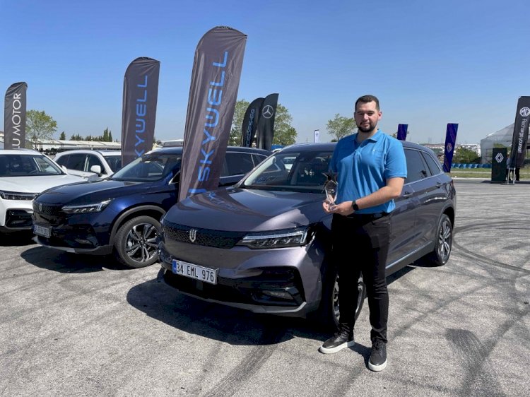 Elektrikli SUV SKYWELL ET5,  2022 Türkiye’de Yılın Elektrikli Otomobili Seçildi!