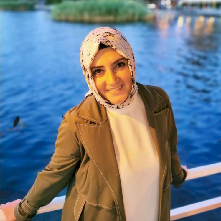 Atıktan gübre yaptı, çiftçiye bağışlayacak