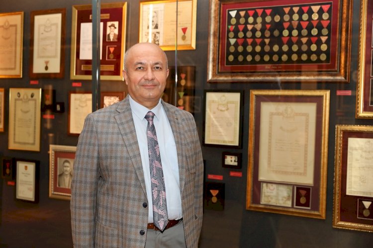 İş Bankası Müzesi'ndeki Sergiden Kitaba "İstiklal Madalyası"nın Hikâyesi