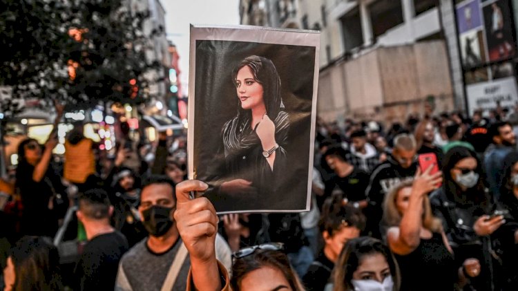 İran İnsan Hakları Örgütü: En az 54 kişi polis tarafından öldürüldü