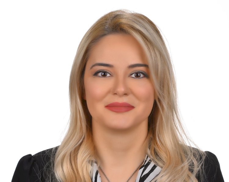 Parayı veren tezi yazdırıyor