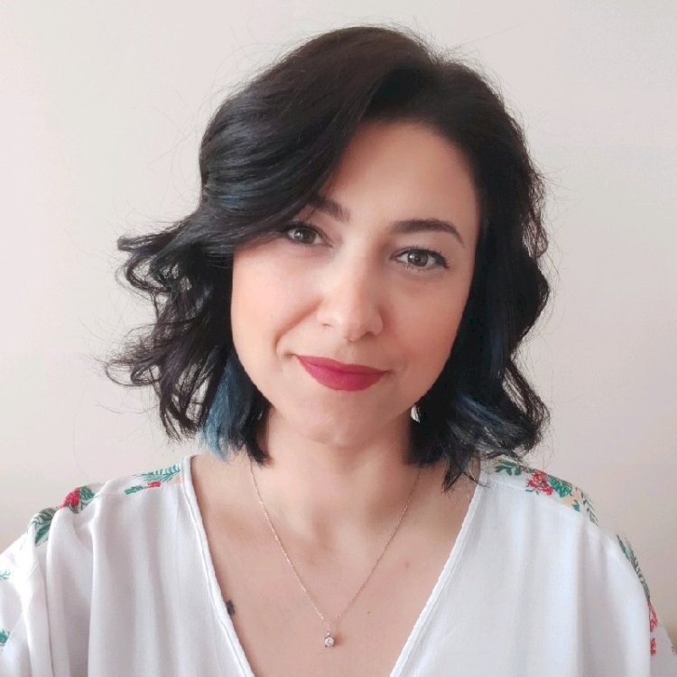 Bir şirket sahibi... Yayınladığı ilana başvuru alamadığından yakınıyor....