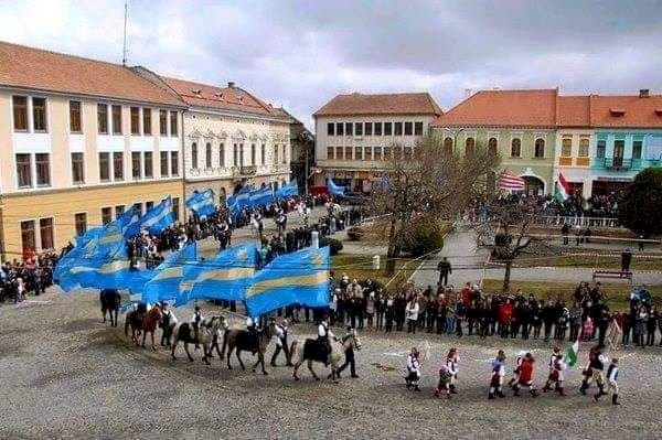 ATTİLA'NIN TORUNLARI SEKEL TÜRKLERİ