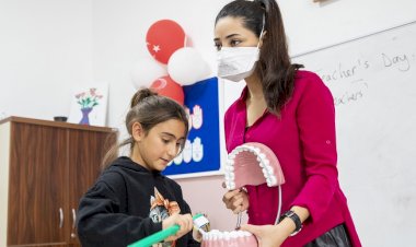 İZDO'dan Karaburunlu Öğrencilere Ağız ve Diş Sağlığı Eğitimi