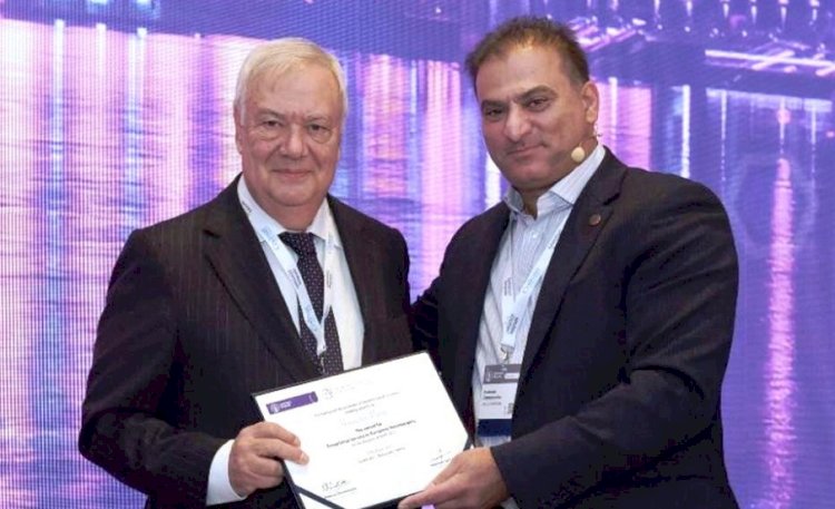 PROF. DR. M. NECMETTİN PAMİR, ULUSLARARASI ‘ÜSTÜN HİZMET ÖDÜLÜ’ ALDI!