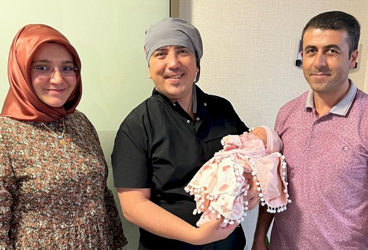 Ameliyata girerken baba olacağını öğrendi
