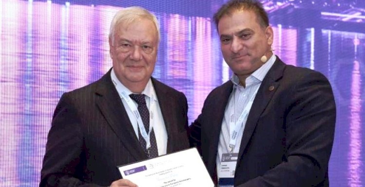 PROF. DR. M. NECMETTİN PAMİR, ULUSLARARASI ‘ÜSTÜN HİZMET ÖDÜLÜ’ ALDI!