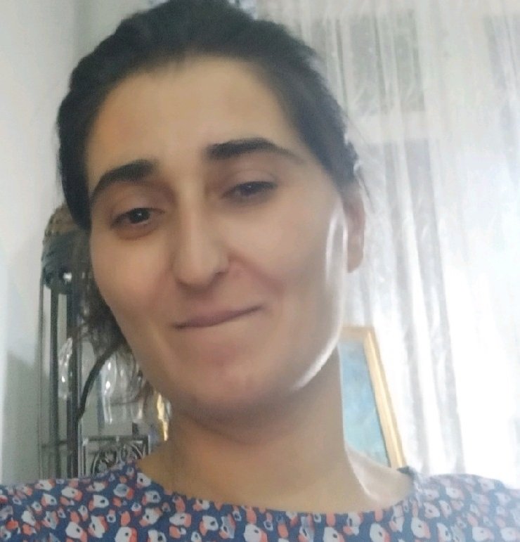 Simdi ağlamak, yardım etmek, destek olmak yerine bilirkişi sayısı arttı gibi