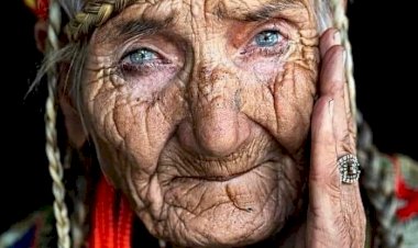 Pakistan'ın kuzeyinde Hunza Bölgesi'nde yaşayan Hunza Türkleri