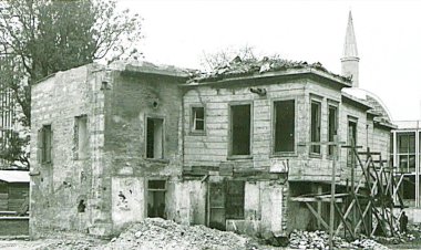 Dersi ‘Huzur’ ve ‘Sinekli Bakkal’ olanlara rehber