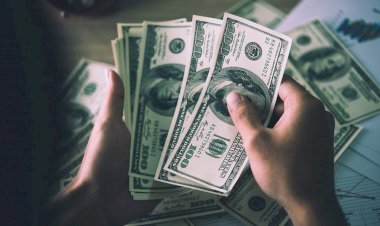 Küresel piyasalar karışık seyrediyor: Dolarda resesyon endişesi