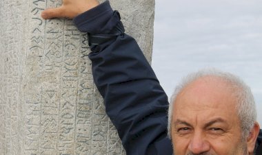 Batini Islamin en onemli belgelerinden Ihvaunssfa satista.