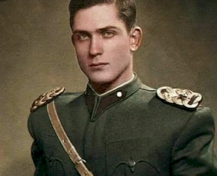 Her rütbemde binlerce şehidin ve gazinin hakkı var