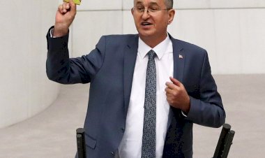 CHP’li Sertel’den internet siteleri ile ilgili düzenlemeye tepki: