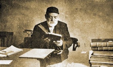 Kaşgarlı Mahmud'un Divan-ı Lügati’t Türk eseri