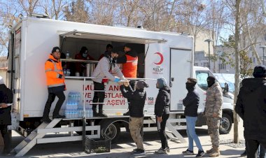 Kızılay’ın AFAD İçin Çadır Üretimi Sürüyor
