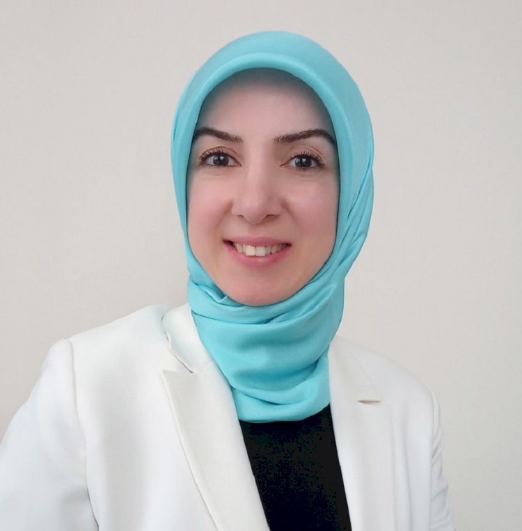 SÜRDÜRÜLEBİLİR BİR YAŞAM İÇİN BİYOMİMETİK MİMARİ