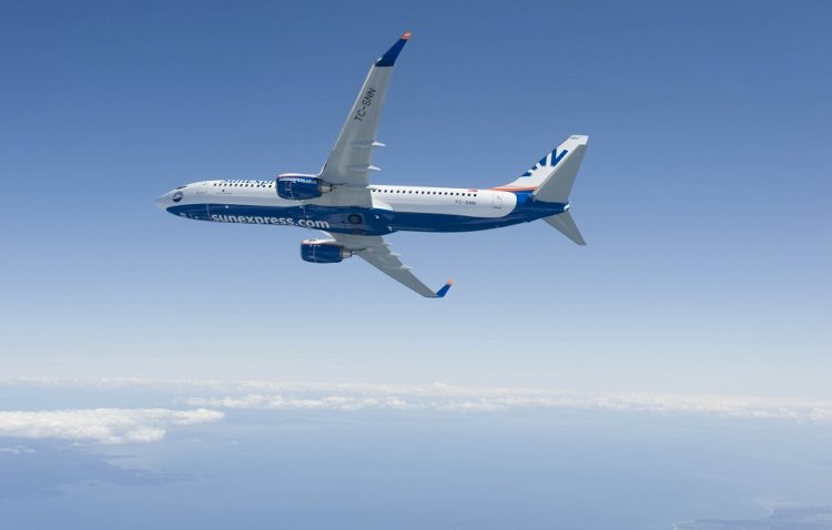 SunExpress deprem bölgesinden 15 binden fazla kişiyi tahliye etti