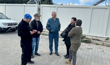 İzmirli depremzedelerin dramı:  “21 metrekare konteynera sığınmıştık, bunu bile çok gördüler”