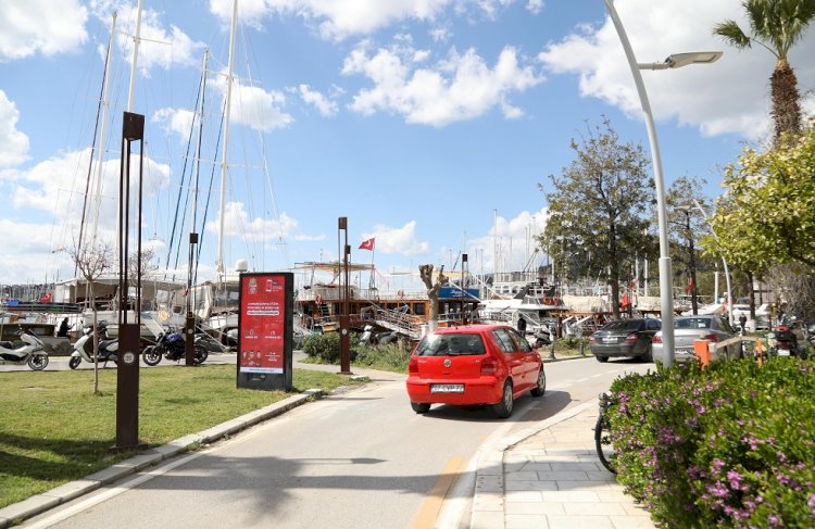 2 Nisan Günü Ünlü İsimler de Otizme Kırmızı Işık Yaktı!