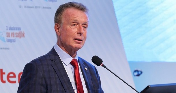 Hamilelikte bol su tüketimi büyük önem taşıyor