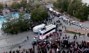 Nevşin Mengü'den 'Konya' uyarısı: Pankartların kesilip indirildiği aktarılıyor