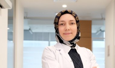 Çekilen diş eti eski haline gelmez