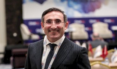 TÜRKİYE KURUMSALLAŞMIŞ ŞİRKETLERİYLE GLOBAL E-TİCARETİN TEDARİK MERKEZİ OLABİLİR