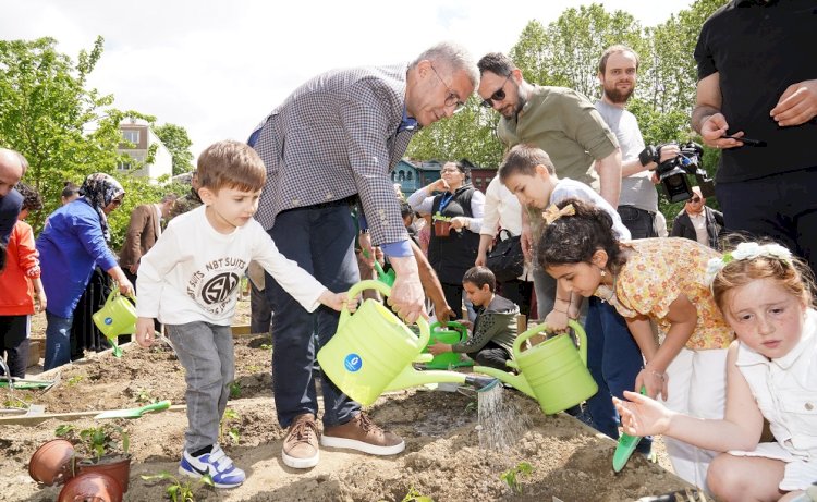 ATA TOHUMU YERLİ FİDELER ÜSKÜDAR’DA TOPRAKLA BULUŞTU