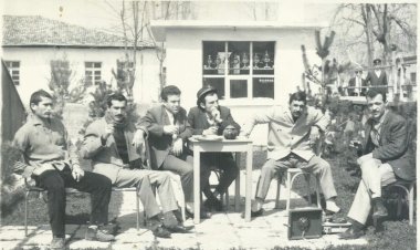 OTUZ ÜÇ YIL ÖNCEKİ ARŞİVİMİZ ve ESKİ FOTOĞRAFLAR
