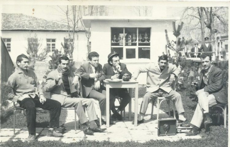 OTUZ ÜÇ YIL ÖNCEKİ ARŞİVİMİZ ve ESKİ FOTOĞRAFLAR