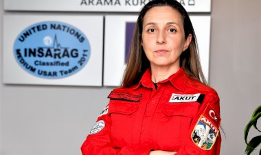 AKUT, büyük Marmara Depremi'nin 24. yılında da kamuoyunu bilinçlendirmeye devam ediyor