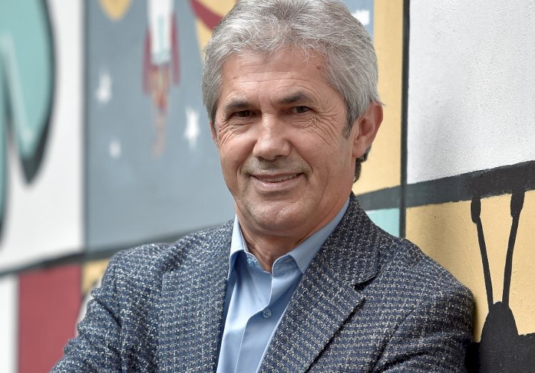 Prof. Dr. Süleyman İrvan: “İletişimin popüler meslekleri etkileyicilik ve deneyimleyicilik”