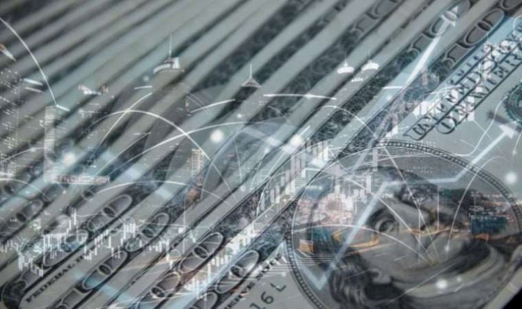 Dolarda yükseliş sürüyor: Tarihi zirveye yakın seyrediyor!
