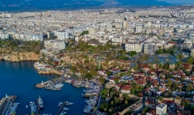 Suriyeliler'den sonra Rus akını! Antalya'da konutlar zamlanınca Ruslar soluğu o şehirde aldı: