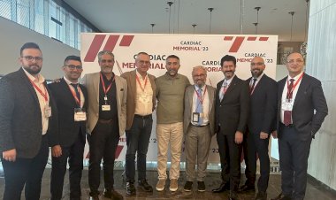 Ünlü Kalp Sağlığı Uzmanları Kalp Cerrahisinde İleri Teknolojileri Paylaştı