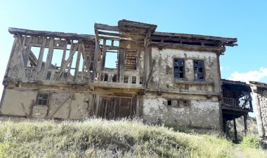 KUŞULU NAŞİT AĞA