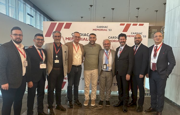 Ünlü Kalp Sağlığı Uzmanları Kalp Cerrahisinde İleri Teknolojileri Paylaştı