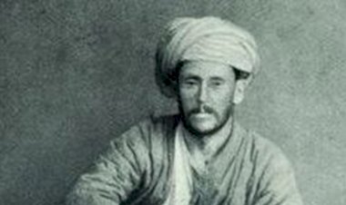 "1860'lı yıllarda önce kılığını, ardından dinini, en sonunda da adını değiştirdi."