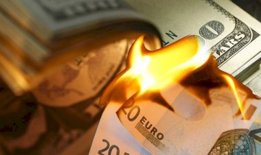 Dolar ve euroda yeni zirve! Piyasalar durulmuyor